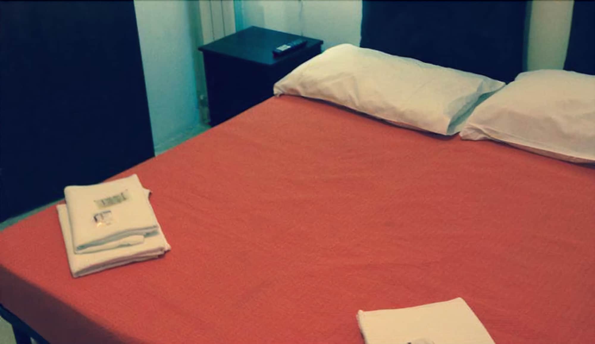 Le Charme House 2 Bed & Breakfast Roma Ngoại thất bức ảnh